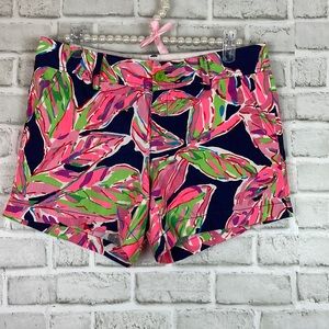 LILLY PULITZER Callahan Short Bring Navy in the Vias  Size 8